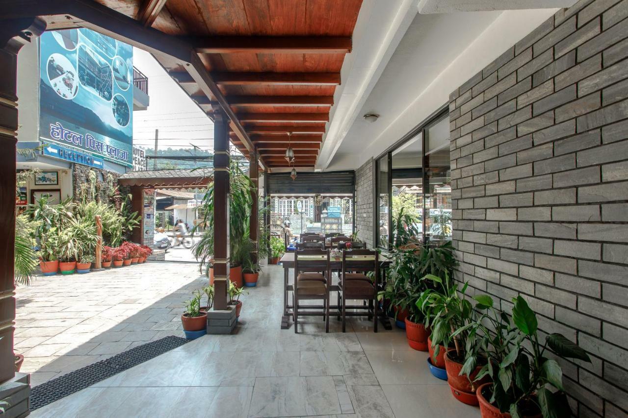 Hotel Peace Plaza Покхара Экстерьер фото